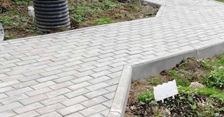 Профессиональная укладка брусчатки в Тайшете в октябре